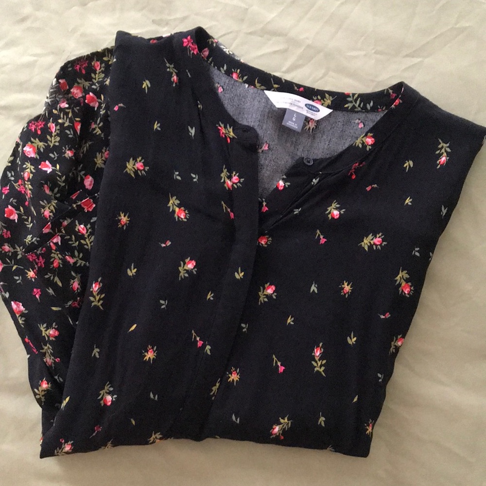 THE TUNIC SHIRT by Old Navy
